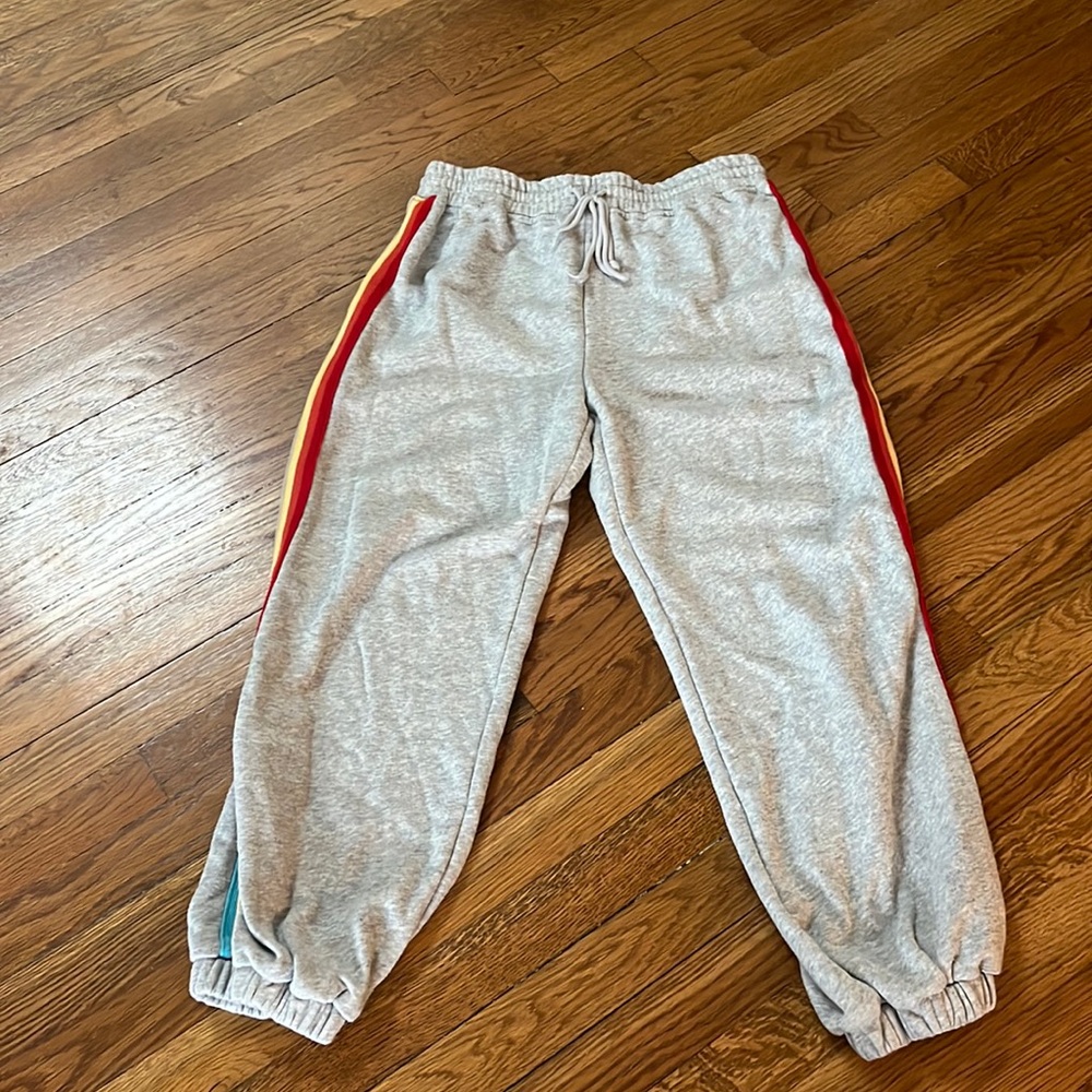 SIZE LARGE LIGHTLY WORN